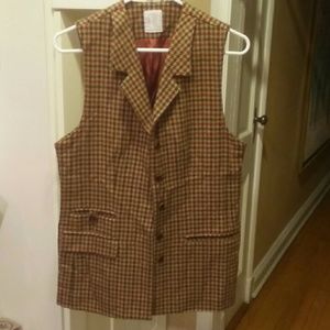CW women's wool plaid vest